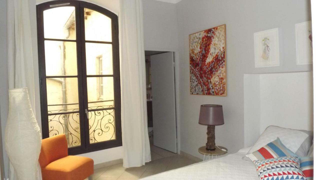Le Barreme Arles Exterior foto