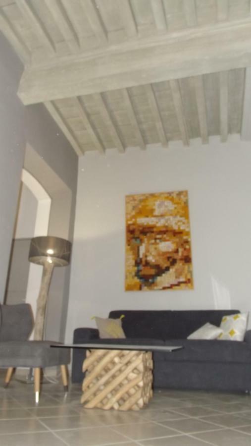 Le Barreme Arles Exterior foto